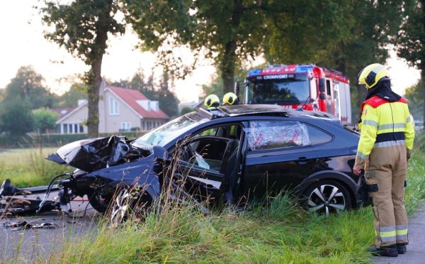 2024-07-20_Meesters_Muilti_Media_Foto`s_Ongeval_Nieuwkuijkseweg_Helvoirt_Politie_Trekt_Wapens10