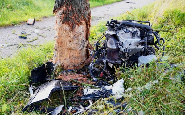 2024-07-20_Meesters_Muilti_Media_Foto`s_Ongeval_Nieuwkuijkseweg_Helvoirt_Politie_Trekt_Wapens7