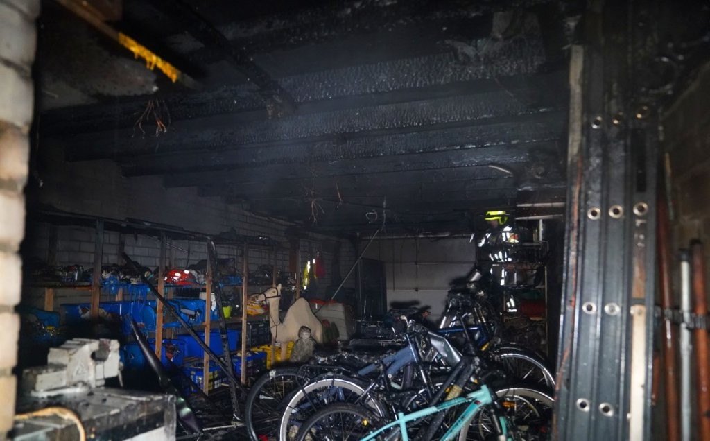 schuurbrand in Esch Bart M 2 jan26 (1)